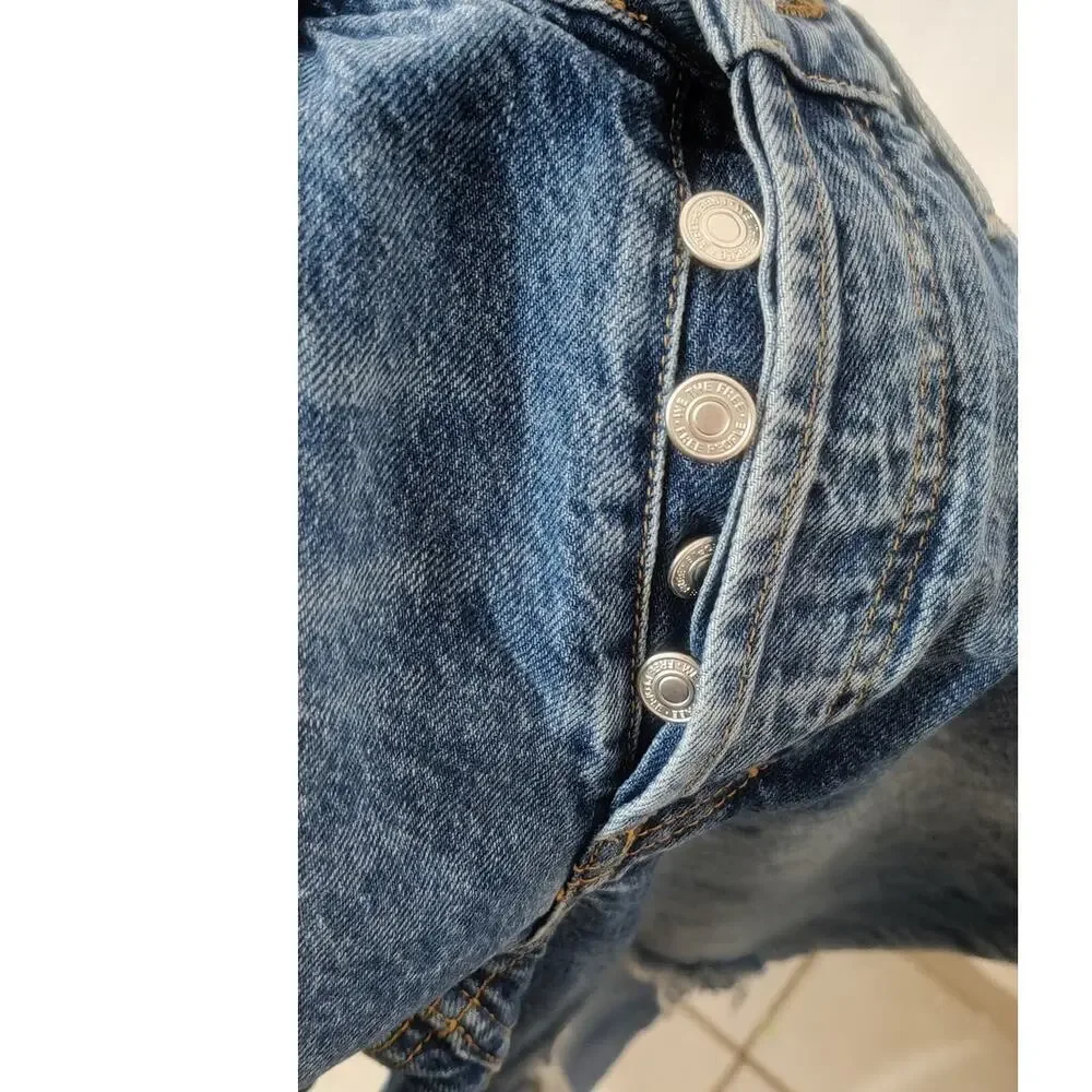 We The Free‎ Wild Flower High Rise Distressed Jeans Size 26 Button Fly